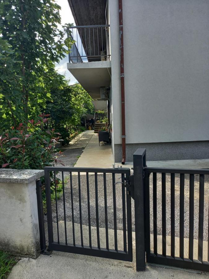 Apartman Dani Drazice Εξωτερικό φωτογραφία